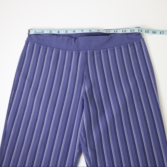 Lululemon Tadasana Stripe Slit Crop Mid Rise Purple Leggings 20 Inch Size 8 - Picture 5 of 8